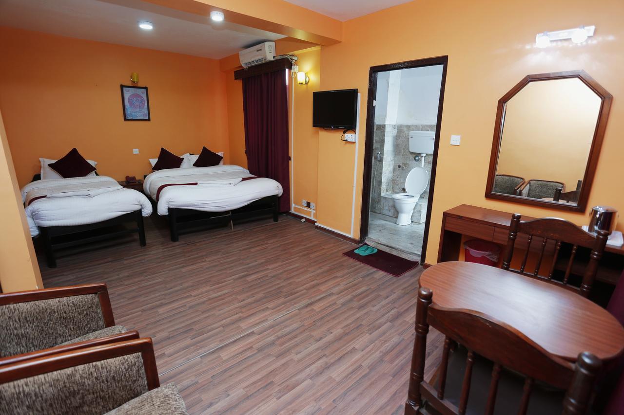Bishwonath Hotel Катманду Екстериор снимка